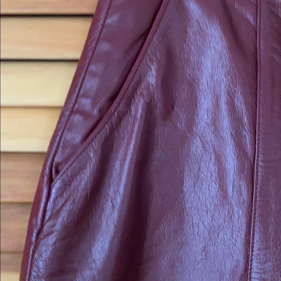 Very nice and quality leather skirt - Picture 2 of 5